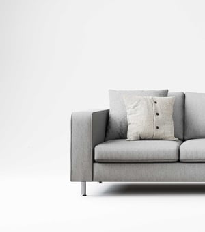 10389_Indivi angle 1_Lazio white with pillows_closeup